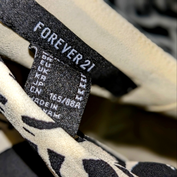 Tropical Palms Maxi Dress - Picture 4 of 16